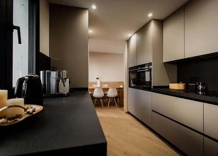 公寓 Newly Built 5 Bdrm Cozy In