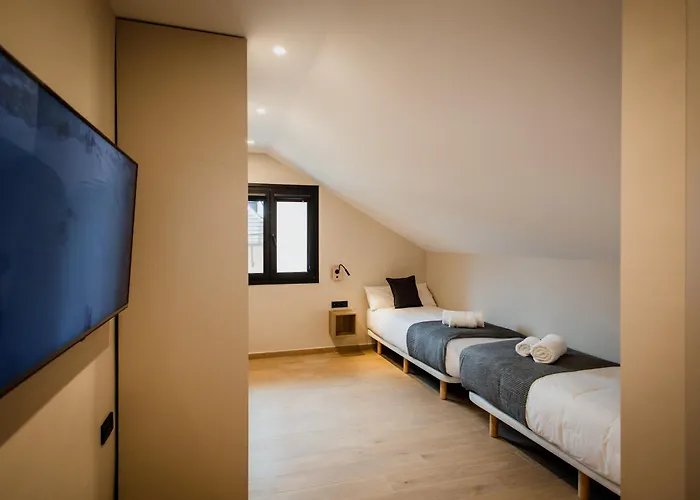 Διαμέρισμα Newly Built 5 Bdrm Cozy In