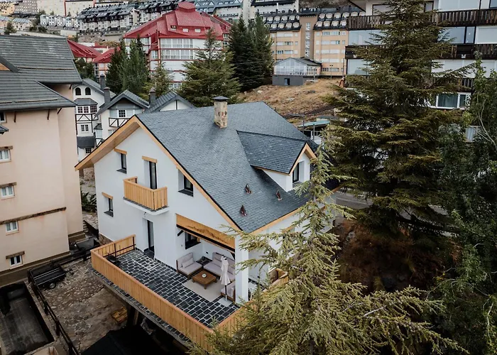 Newly Built 5 Bdrm Cozy In Σιέρρα Νεβάδα